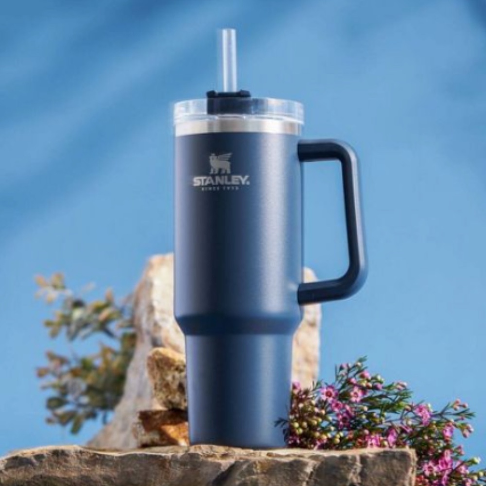 STANLEY Tumbler Adventure Quencher Travel Tumbler, 40 oz - Slate Navy NWT